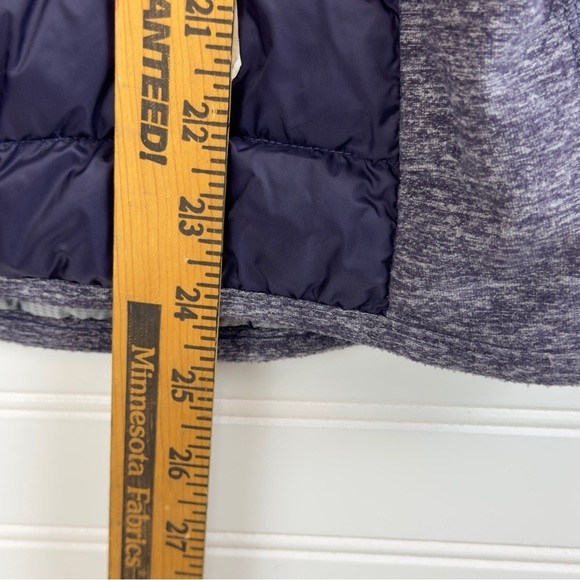 LULULEMON Run Turn Around Reversible Down Vest 650 Fill Women's sz 4 - Picture 12 of 12